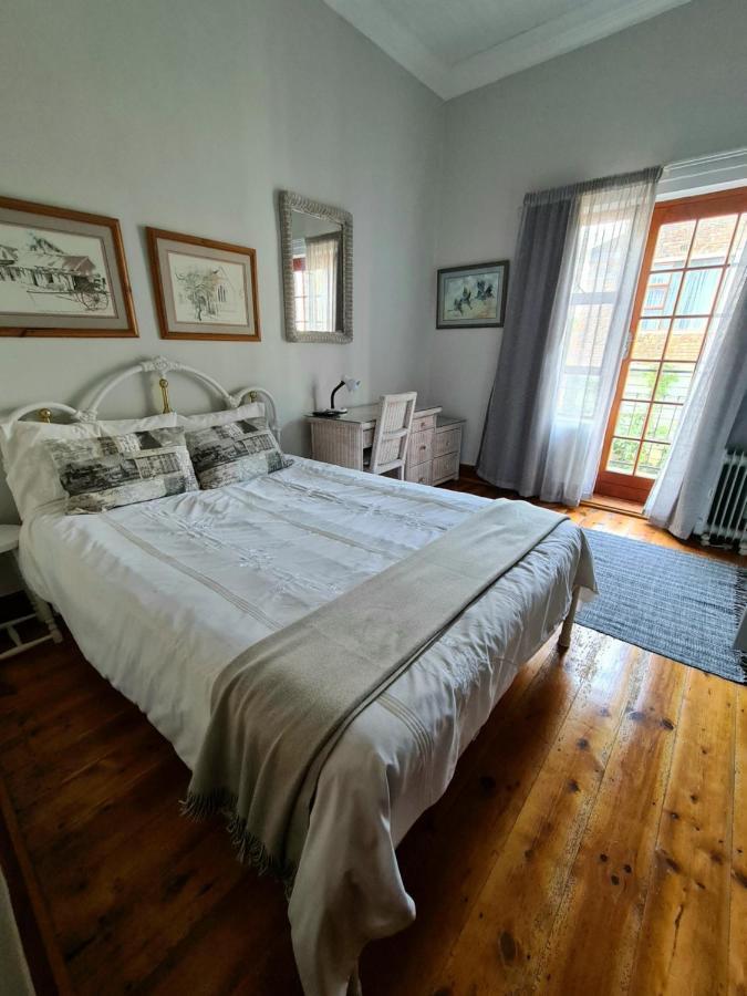 7 On South Hotel Bredasdorp Exterior photo